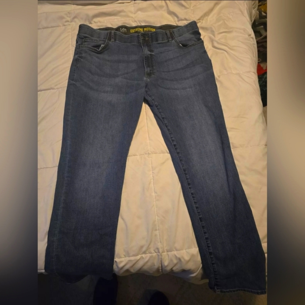 Lee Extreme Motion Blue Jeans 42x34